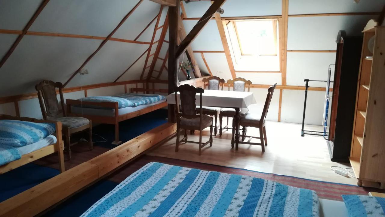 Pronajem Pokoju Belle Vue Apartment Vranov nad Dyji Bagian luar foto