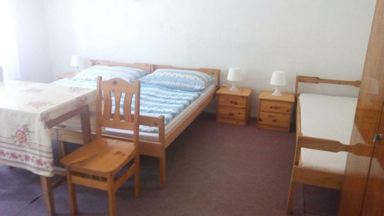 Pronajem Pokoju Belle Vue Apartment Vranov nad Dyji Bagian luar foto
